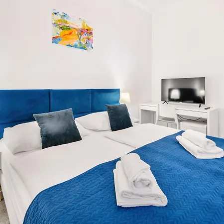 Elisabeth Old Town 3* Bratislava