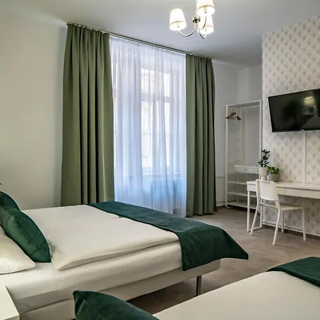 Elisabeth Old Town 3* Bratislava
