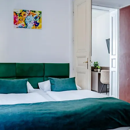 Hotel Elisabeth Old Town