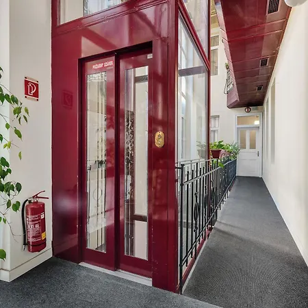 伊丽莎白旧城旅馆 布拉迪斯拉发