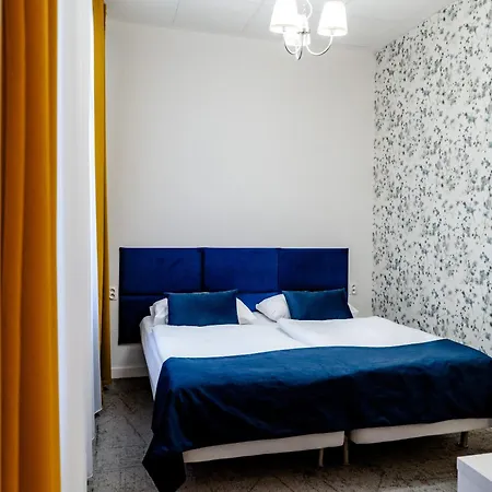 Elisabeth Old Town 3* Bratislava