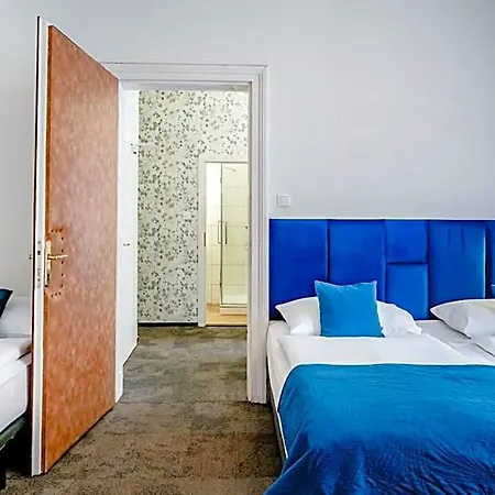 Elisabeth Old Town 3* Bratislava