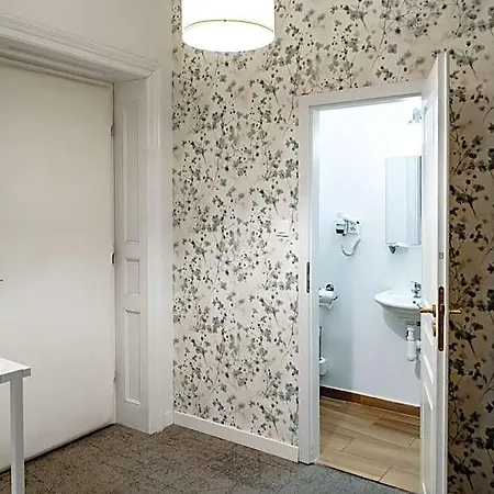 Elisabeth Old Town 3* Bratislava