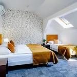 Elisabeth Old Town 3* Μπρατισλάβα